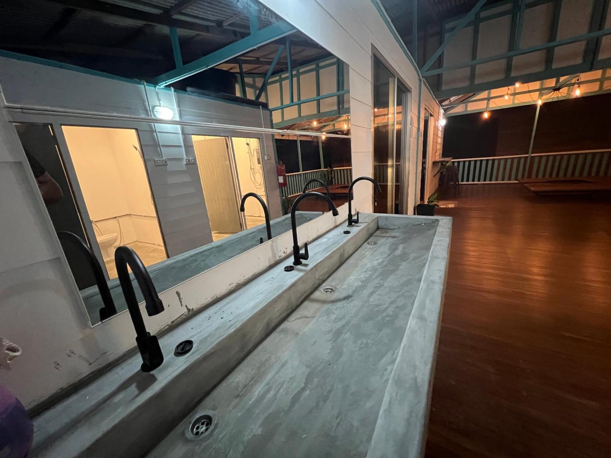 Dormitory Pondok Kampong Juara ภายนอก รูปภาพ